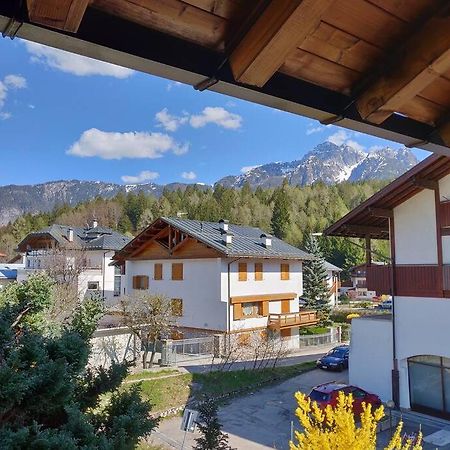 Appartamento Comodo E Curato Per Famiglie Pieve di Cadore Εξωτερικό φωτογραφία